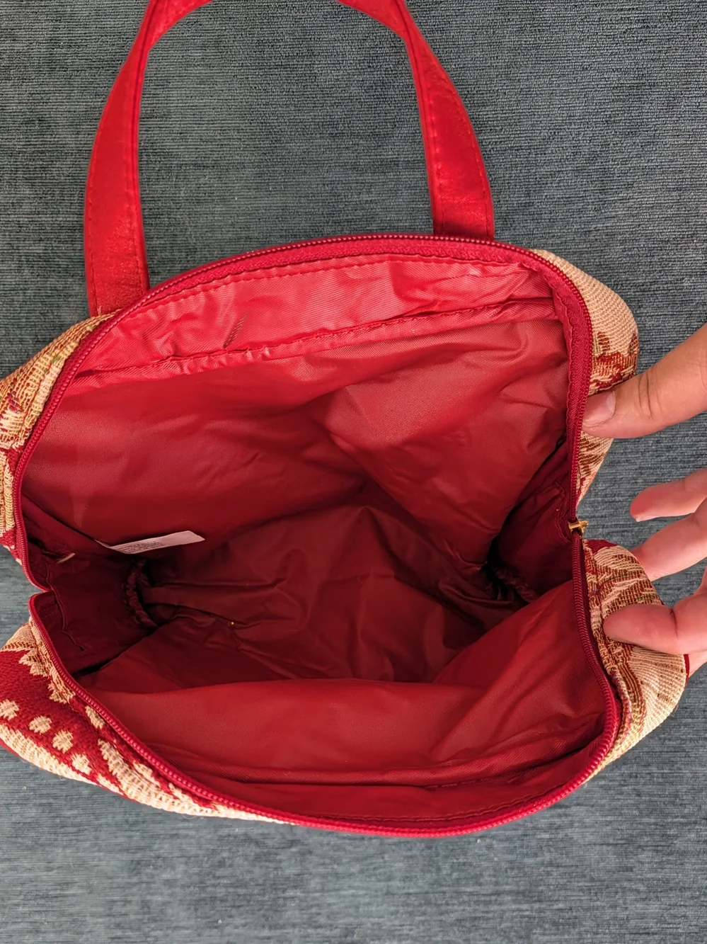 Red Floral Tapestry Make-up bag